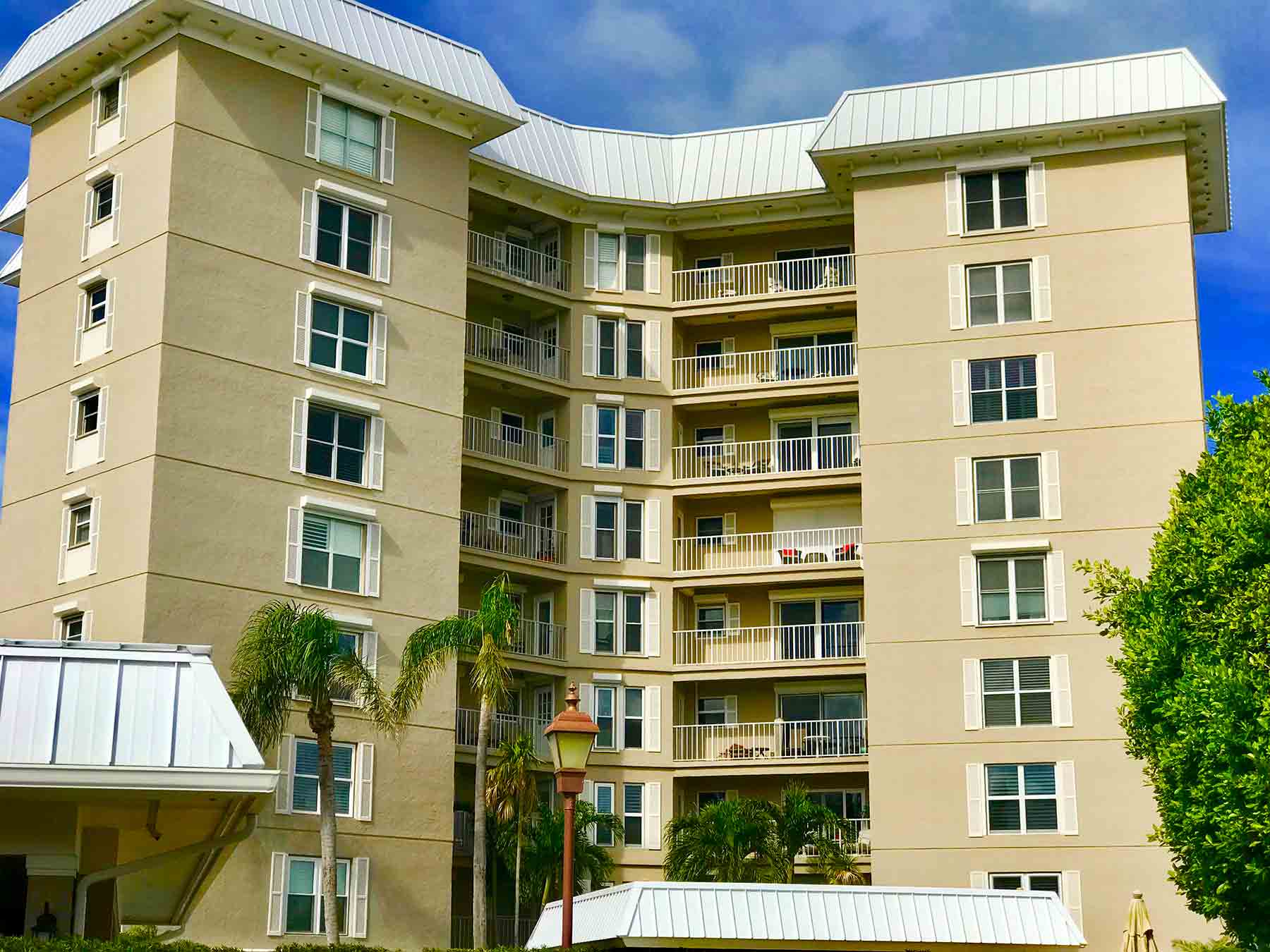 Westgate Condos For Sale Luxury Condos In Moorings Naples FL 